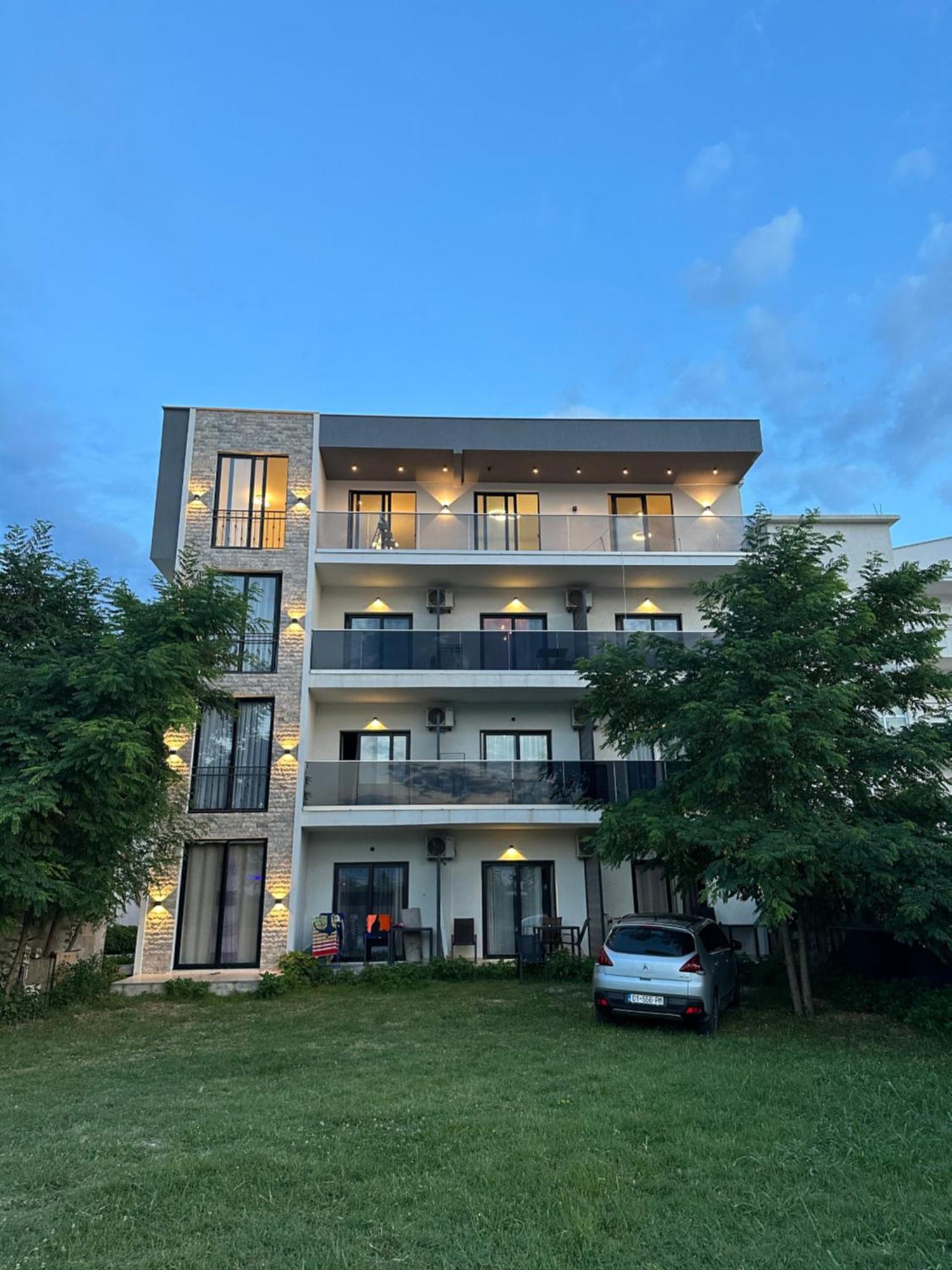 Apartments Gucci Ülgün Dış mekan fotoğraf